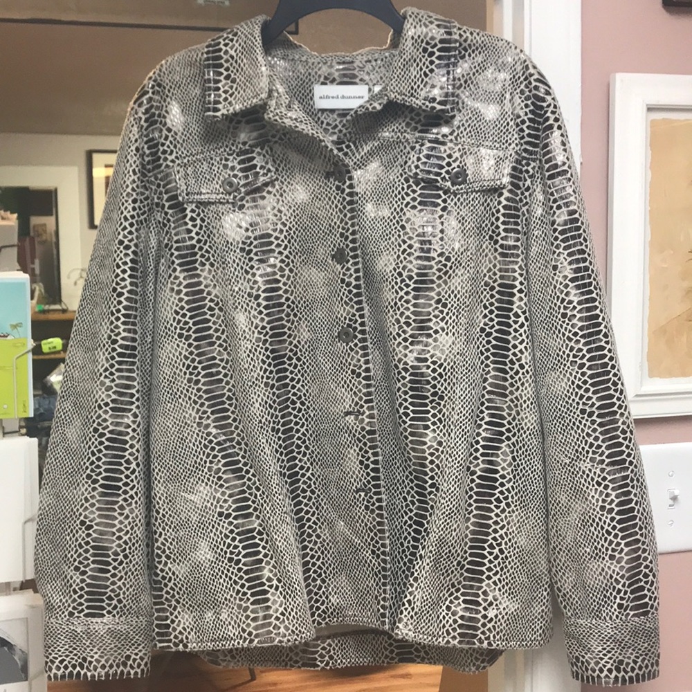 Jacket